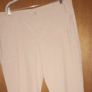 Eddie Bauer Cargo Style Pant, size 18